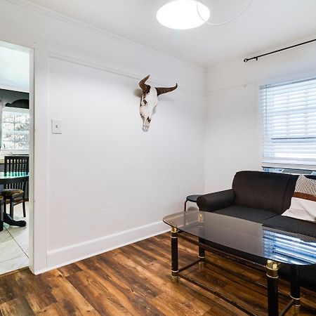 Jefferson Flat - Master Room Лафайет Екстериор снимка